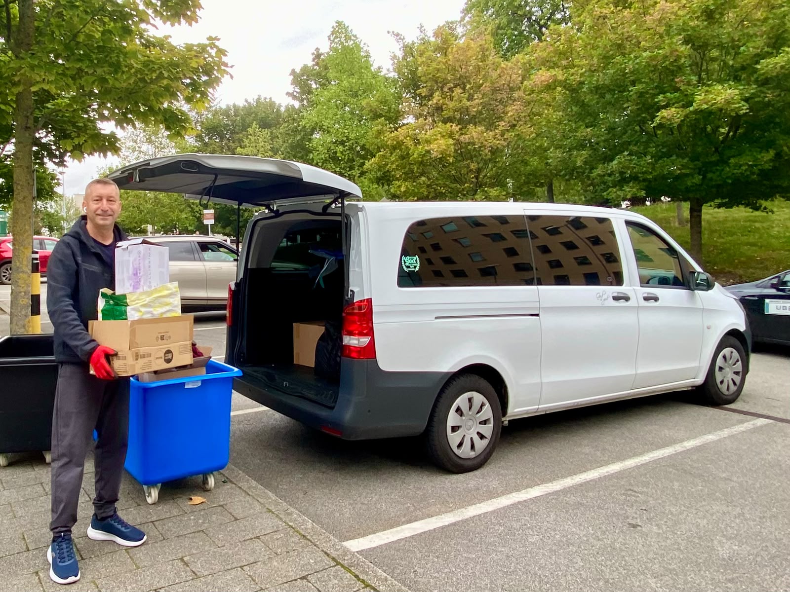 Student Man and Van Mercedes Vito student move Birmingham Leeds
